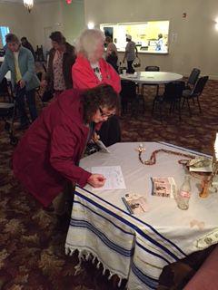 100 People attended the first annual International Holocaust Remembrance Day in AHOSKIE, NC. The event was hosted by Pastor Wallace Phillips, a recent graduate of Yad Vashem's Christian Leadership Seminar.